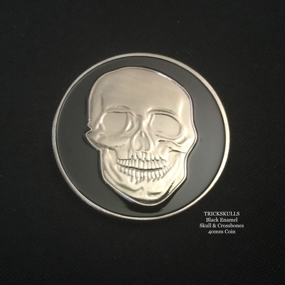 Black Enamel Skull & Crossbones Coin + Stainless Locket Custom Wheat Link Chain - Picture 3 of 9